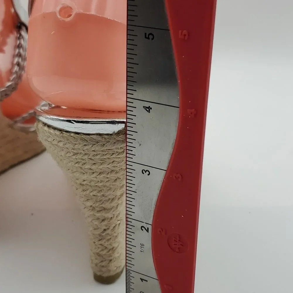 Michael Kors Silver Espadrille Wedge Sandals. SIZE 7M. S854‎